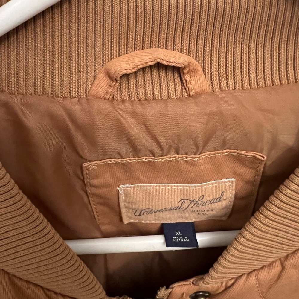 Universal Thread Jacket - Picture 3 of 6